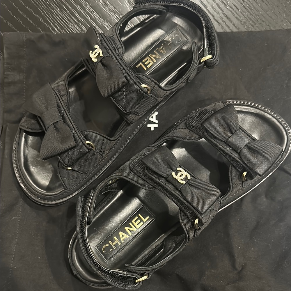 CHANEL Black dad sandals